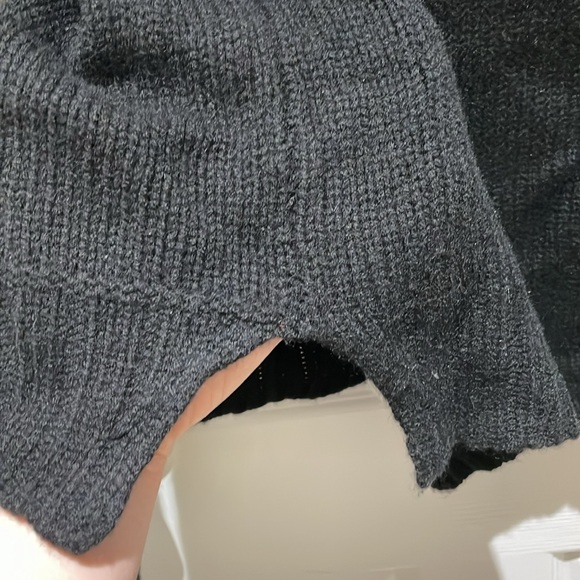 Cashmere sweater - Picture 6 of 15